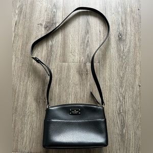 ♠️Kate Spade black adjustable straps purse. Barely used.